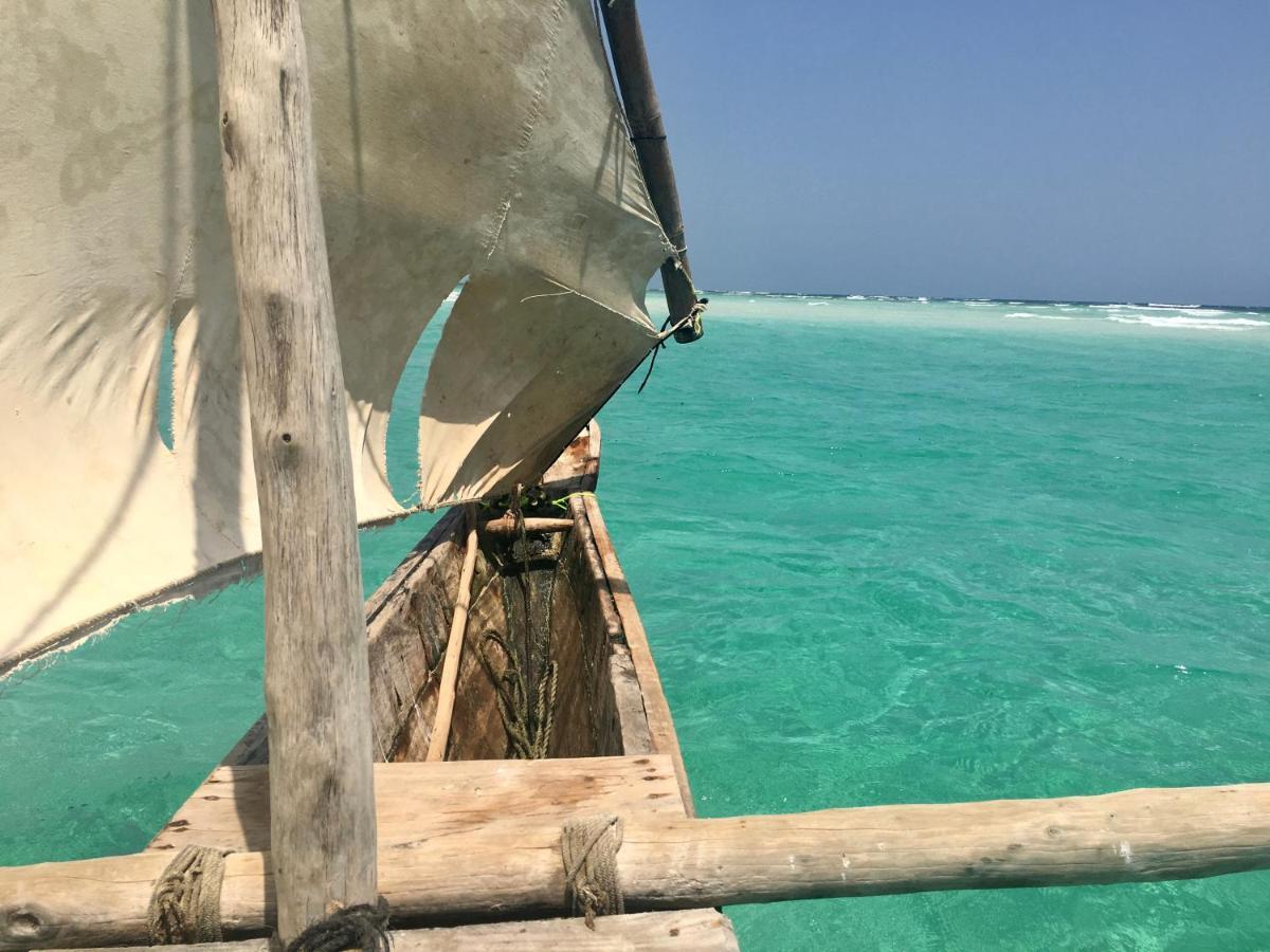 Eleven Pearl Boutique Hotel & Spa Diani Beach Ngoại thất bức ảnh