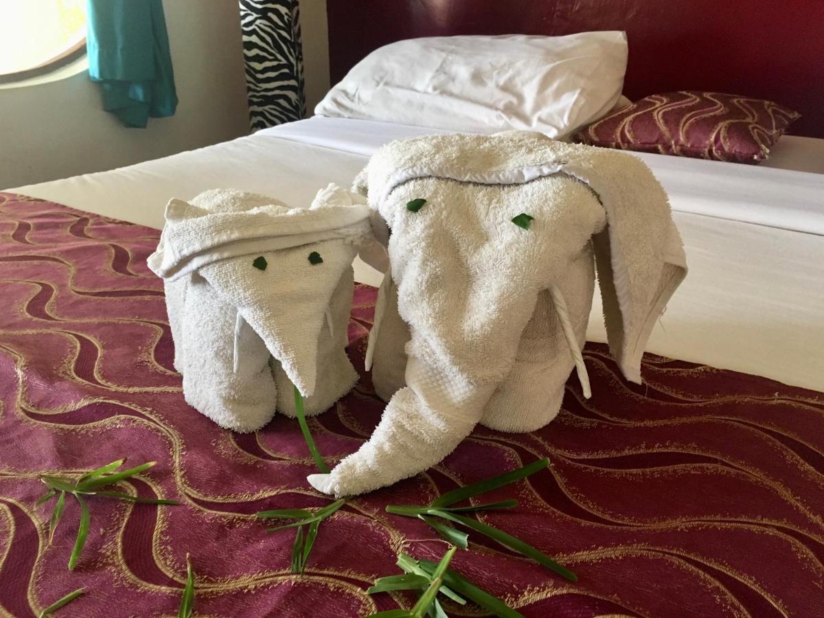Eleven Pearl Boutique Hotel & Spa Diani Beach Ngoại thất bức ảnh