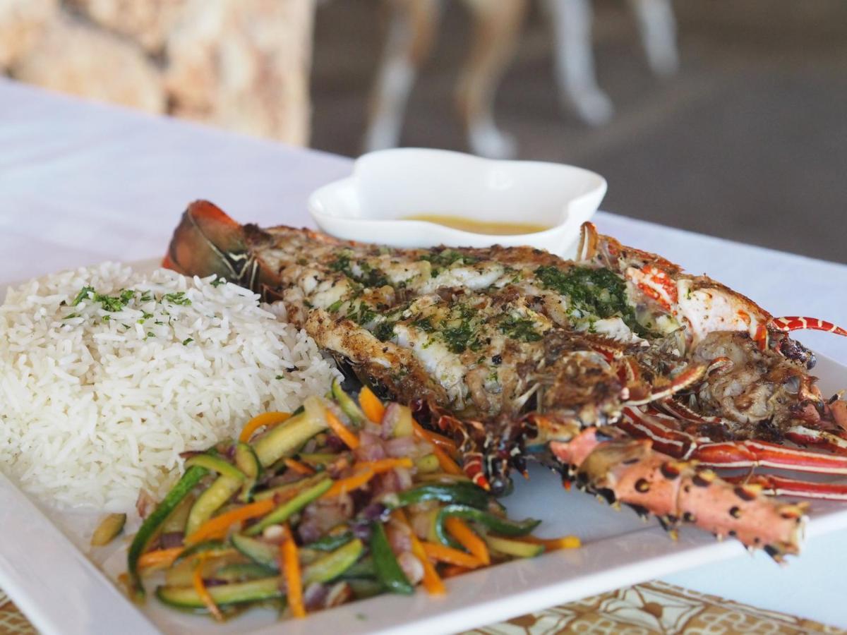 Eleven Pearl Boutique Hotel & Spa Diani Beach Ngoại thất bức ảnh