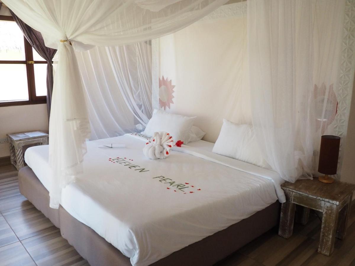Eleven Pearl Boutique Hotel & Spa Diani Beach Ngoại thất bức ảnh