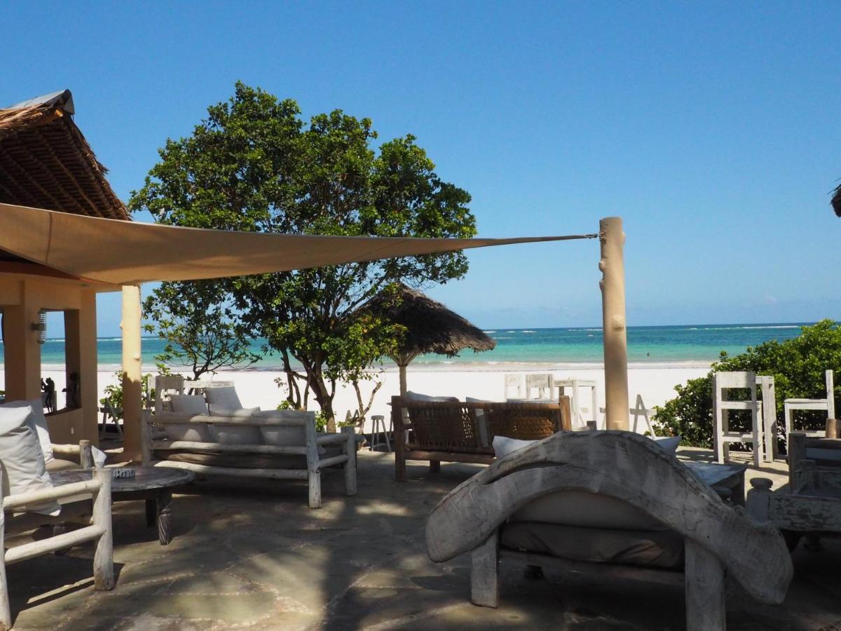 Eleven Pearl Boutique Hotel & Spa Diani Beach Ngoại thất bức ảnh