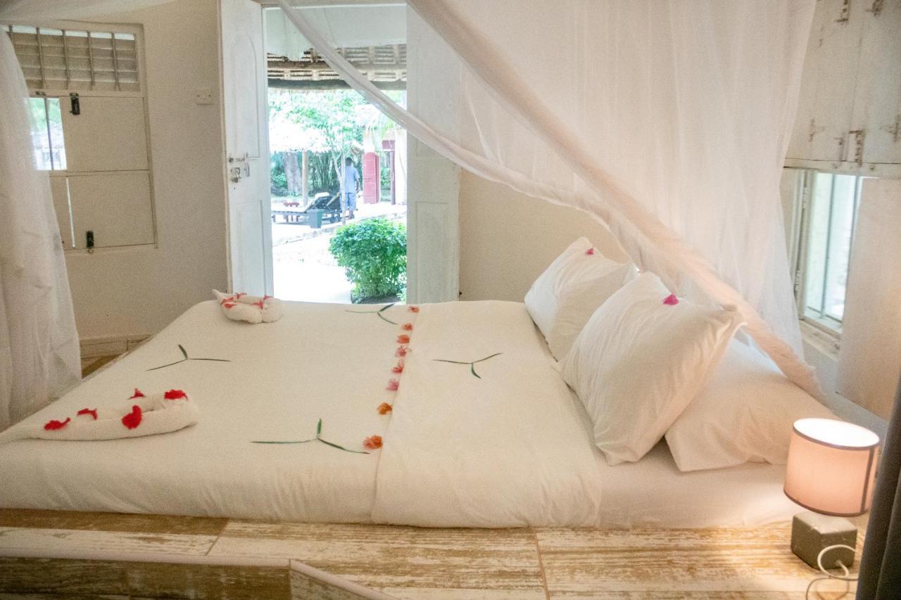 Eleven Pearl Boutique Hotel & Spa Diani Beach Ngoại thất bức ảnh